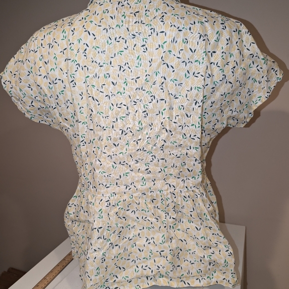 Lemon Print Women's Top - Picture 5 of 5